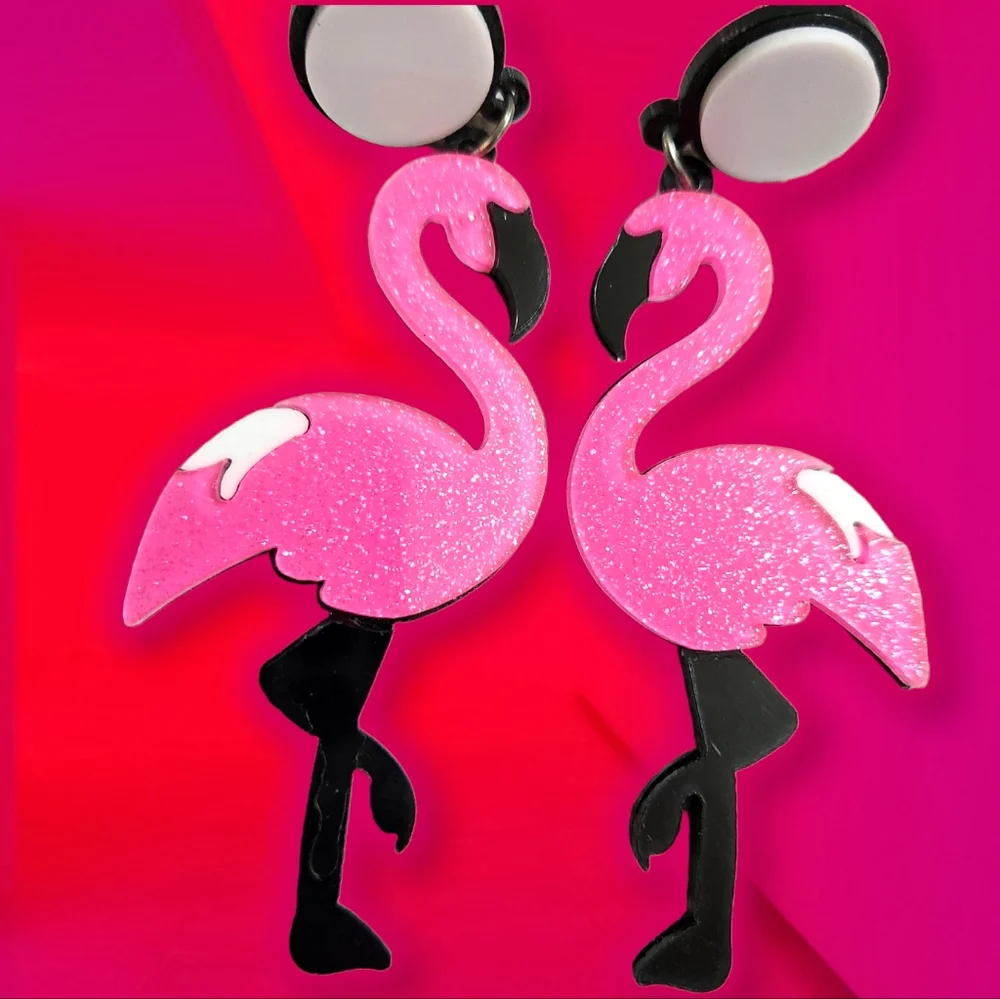 NEW! Tropical  Pink Flamingo lightweight Acrylic dangle Earrings Nwt - Picture 4 of 6